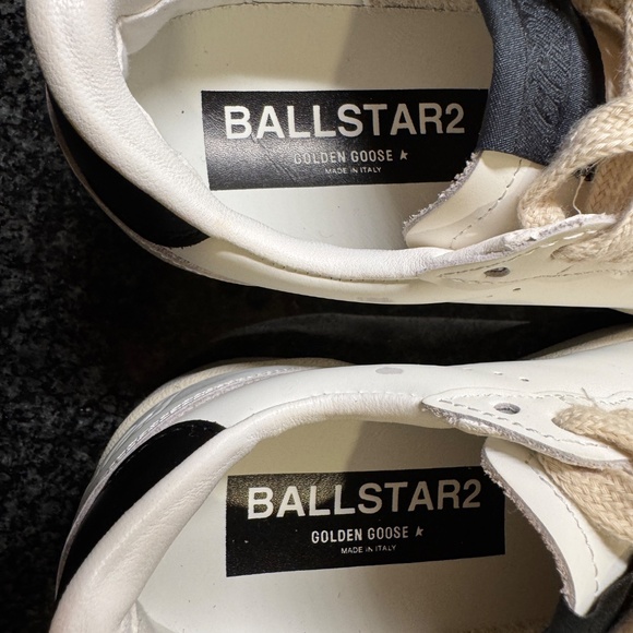 Golden Goose - Ballstar 2, Grey Star, White with Black heel, Size 37, New in Box - Picture 4 of 13